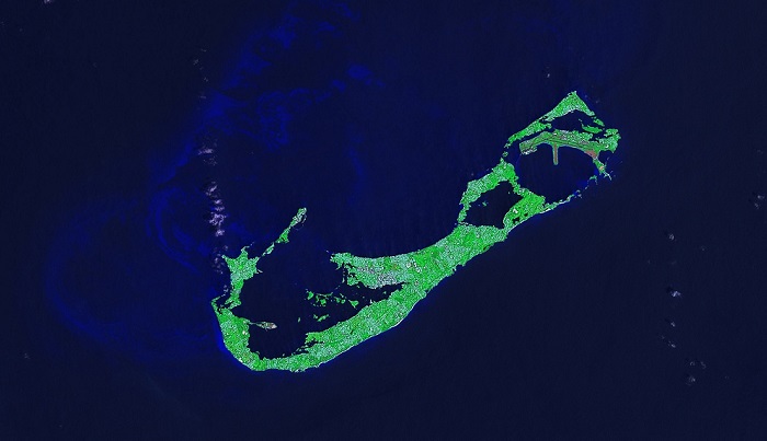 nasa-photo-bermuda-island-from-space-1